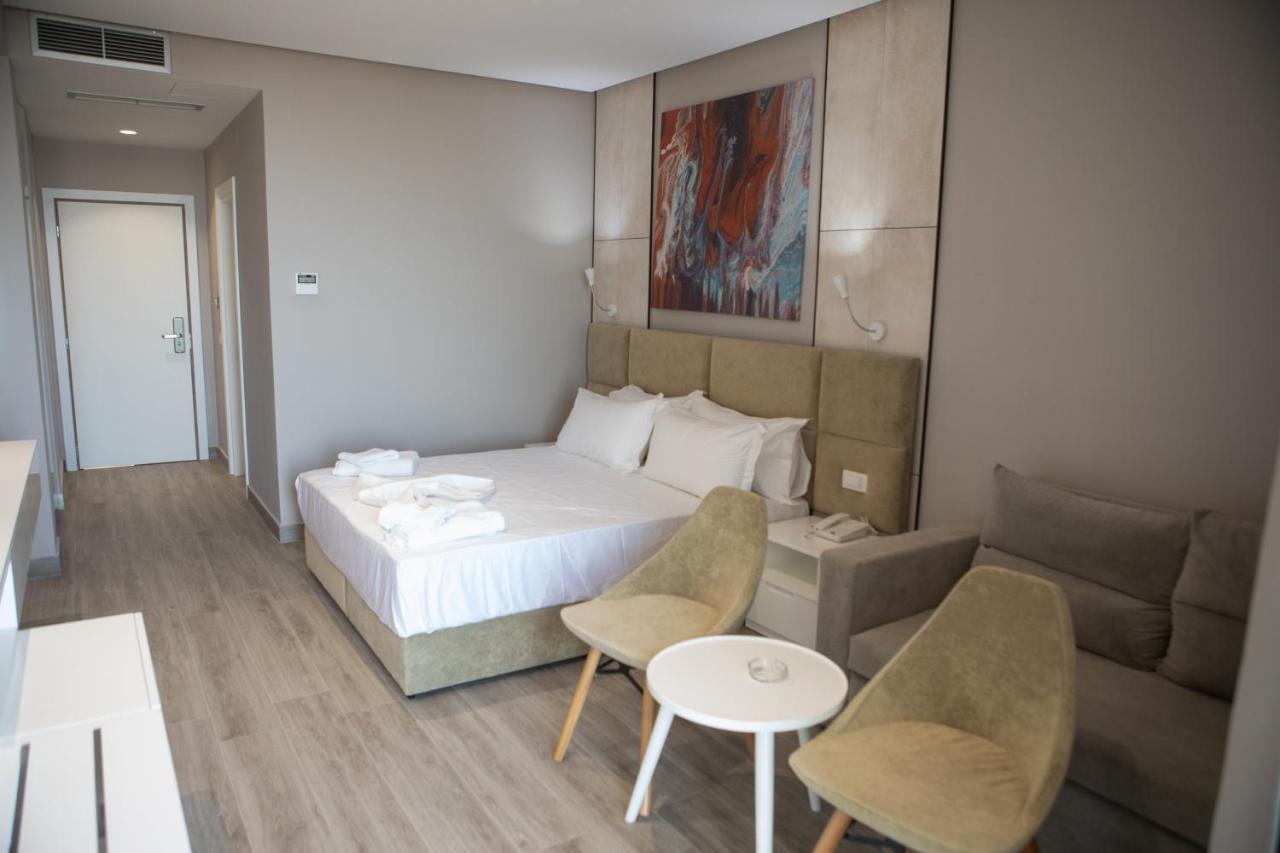 Hotel Qeparo Eksteriør billede